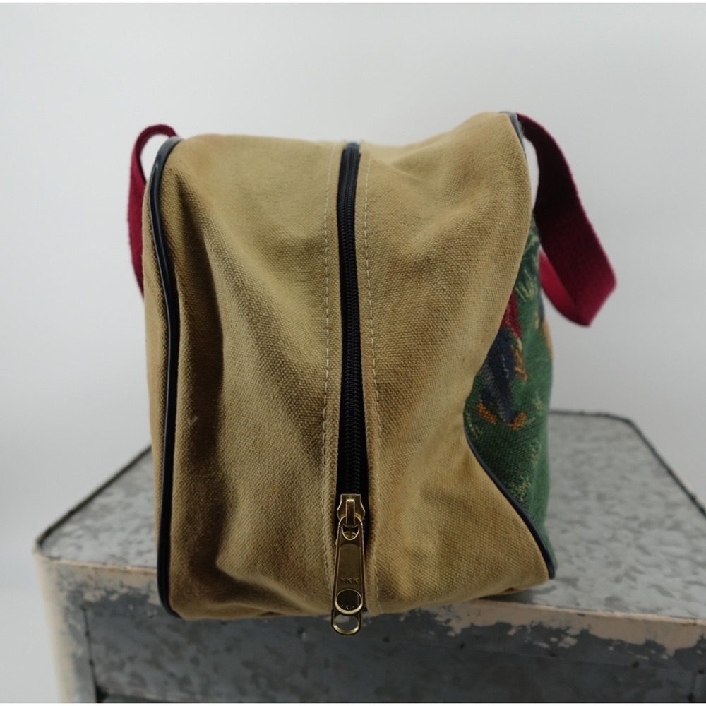 Vintage Tapestry Golf Scene Small Duffel Bag Tan Canvas Burgundy Handles - Picture 8 of 10